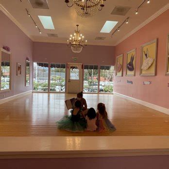 Tutu School's Ballet Birthday Parties are the perfect way to help your little swan or Sugar Plum Fairy celebrate their special day Each and every party includes a brief ballet class,. . Tutu school larkspur
